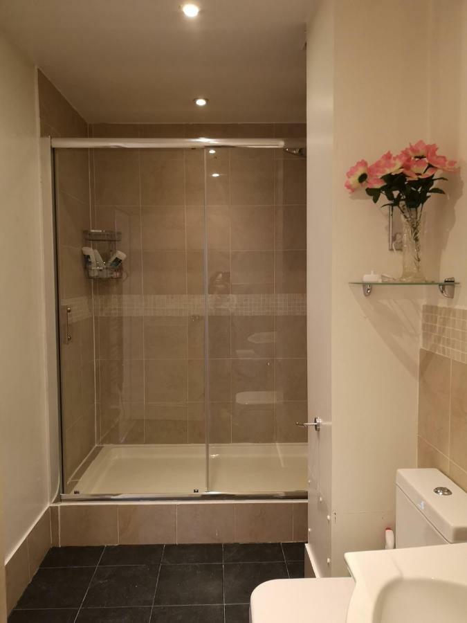 Rooms Close To Wimbledon Tennis Londen Buitenkant foto