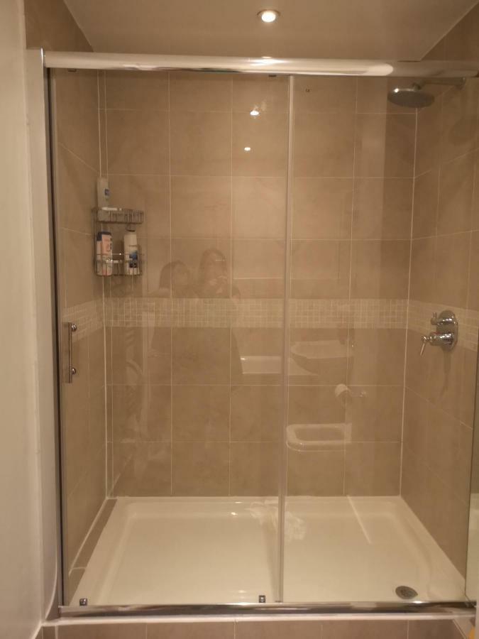 Rooms Close To Wimbledon Tennis Londen Buitenkant foto